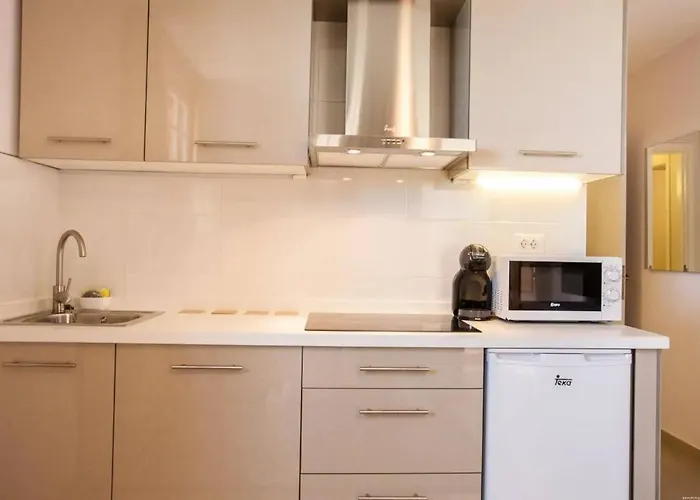1 Bedroom For 4 People In Tenerife * 아데제