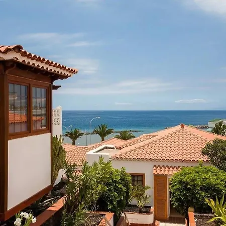 1 Bedroom For 4 People In Tenerife Apartment *