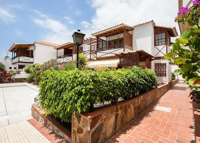Apartment 1 Bedroom For 4 People In Tenerife