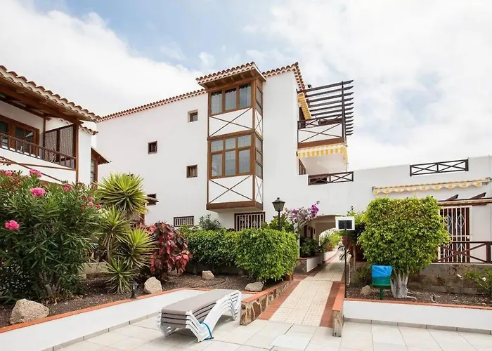 1 Bedroom For 4 People In Tenerife Apartment *